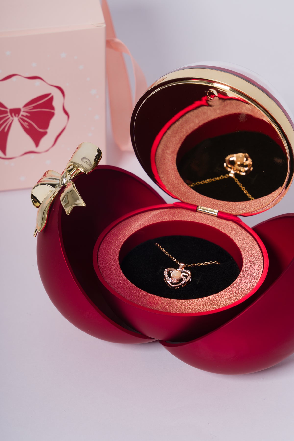 BOLA ROSA Y COLLAR DE CORAZON - TE AMO EN 100 IDIOMAS -